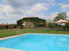 Farmhouse in Sorano with Swimming Pool Terrace Barbecue Sorano